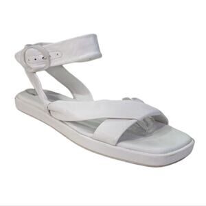 Vince Reza Ankle Strap Sandals EUC $250 Size 8.5M       S3460